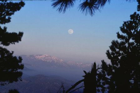 Moonrise from Wright Mtn