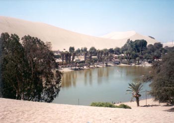 lagoon Huacachina, Ica