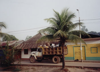 trash truck, Puerto Maldonado