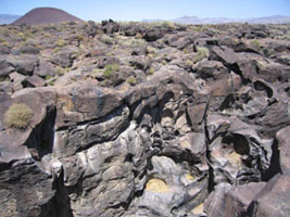 Dry lava waterfall: Fossil Falls