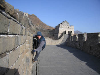 An invader strikes at Mutianyu