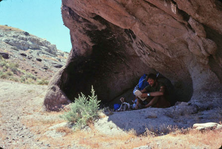 Shelter from the sun in Jawbone Canyon