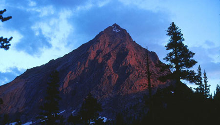 Sierra peak